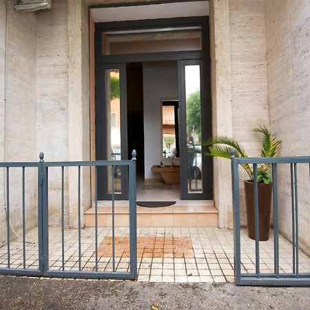 Guesthouse Il Gong Rzym Zewnętrze zdjęcie